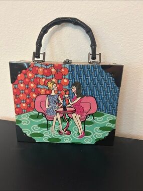 Vintage-Inspired Cigar Box Handbag